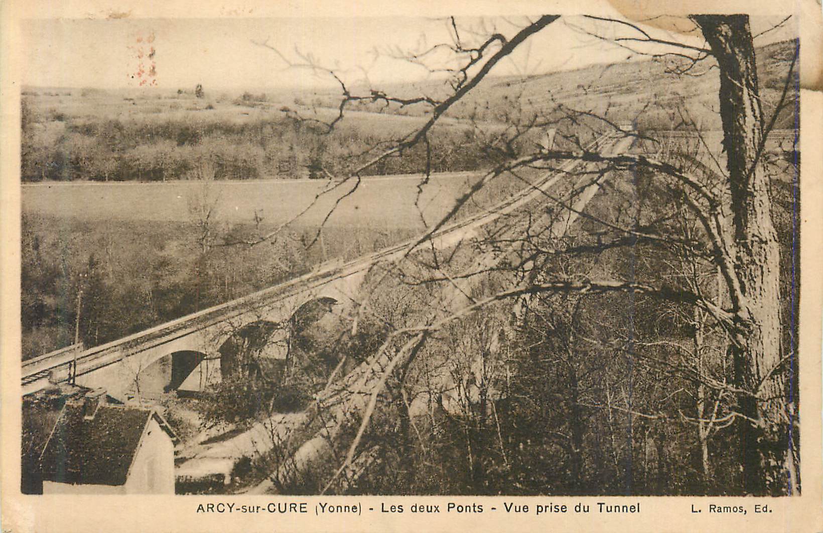 CPA Arcy sur Cure (Yonne) Les Deux Ponts Vue Prise du Tunnel