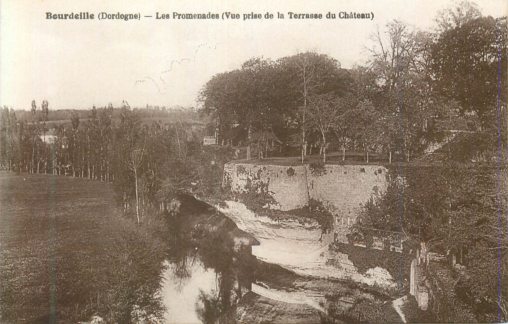 Bourdeille (Dordogne) — Les Promenades (Vue prise de la Terrasse du Château)