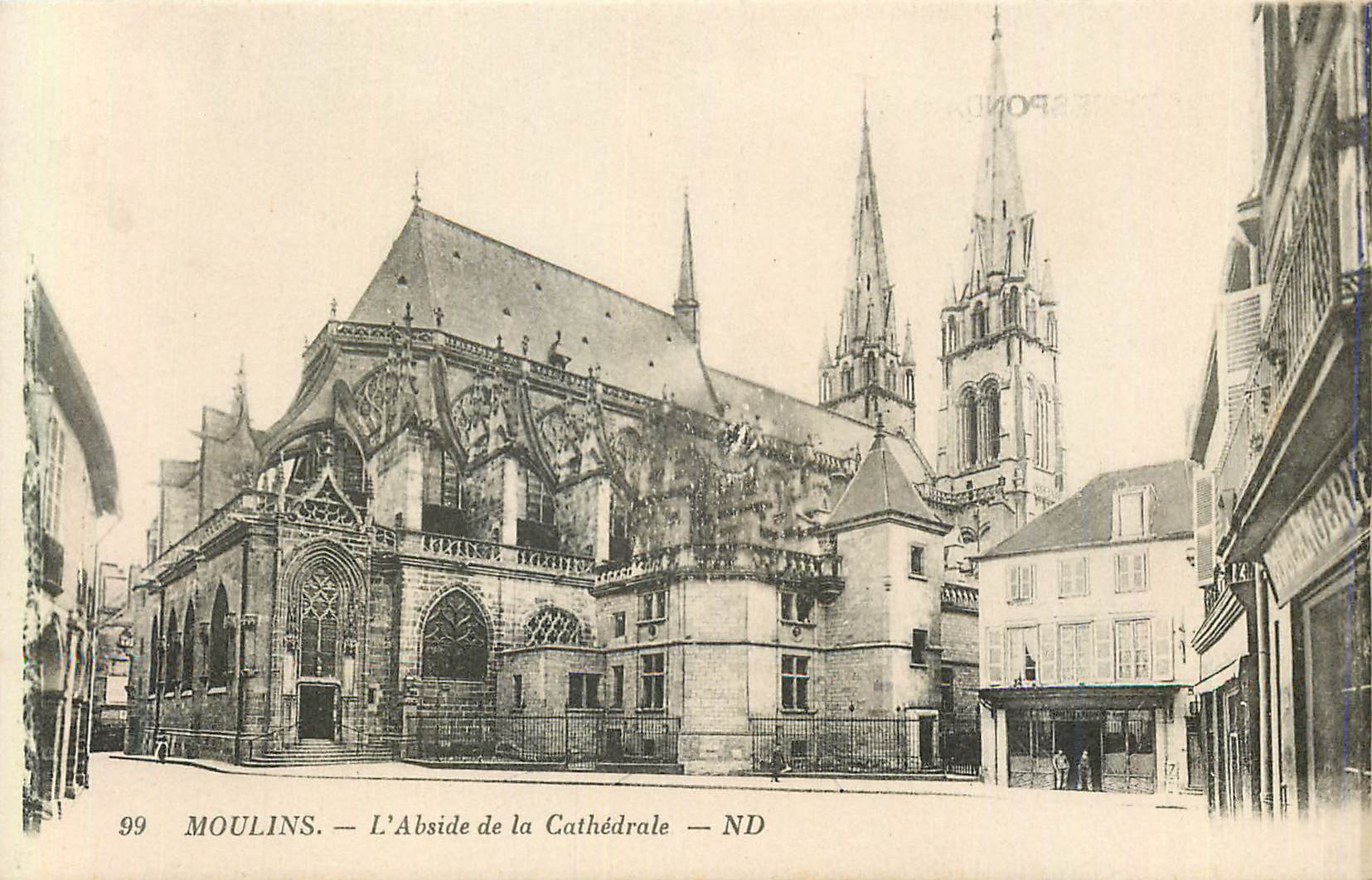 CPA Moulins L'Abside de la Cathedrale