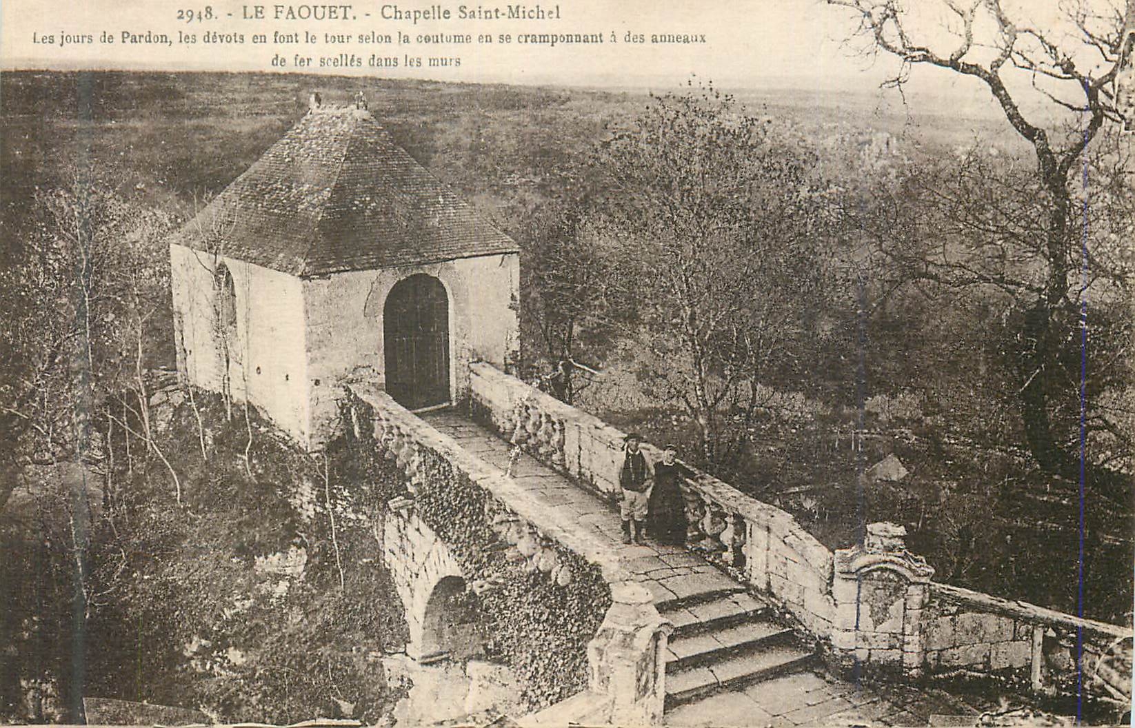 CPA le Faouet Chapelle Saint Michel les Jours de Pardon 