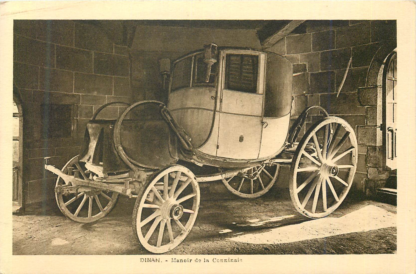 CPA Dinan Manoir de la Conninais la Chaine de Poste