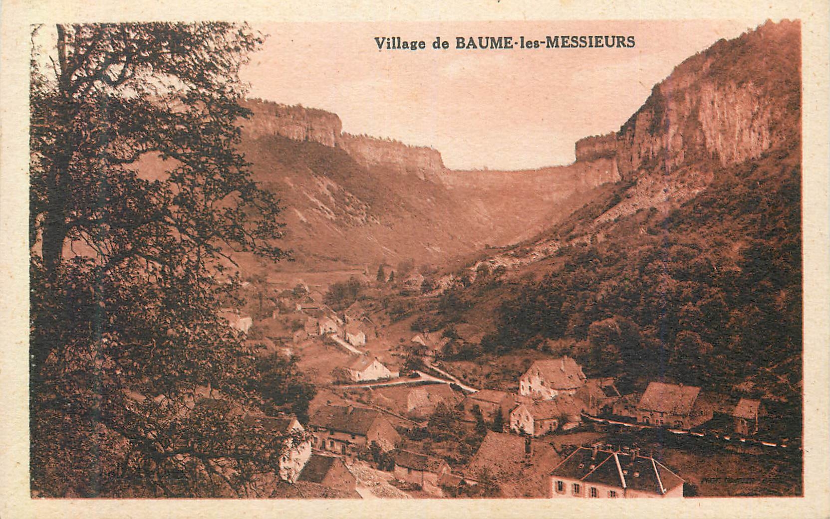 CPA Village de Baume les Messieurs