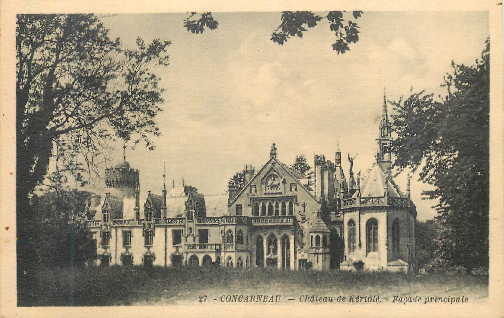 CPA Concarneau Chateau de Keriole Facade Principale