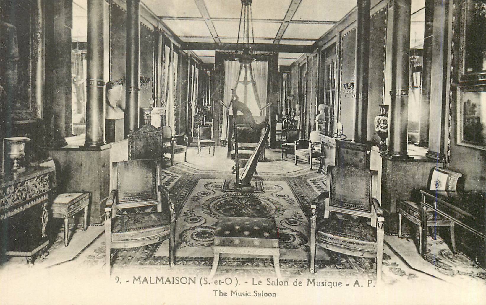 CPA Malmaison (S et O) le Salon de Musique