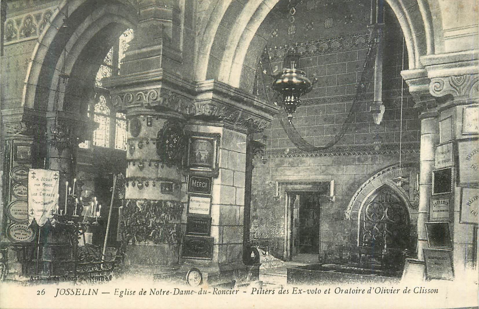 CPA Josselin Eglise de Notre Dame du Roncier 