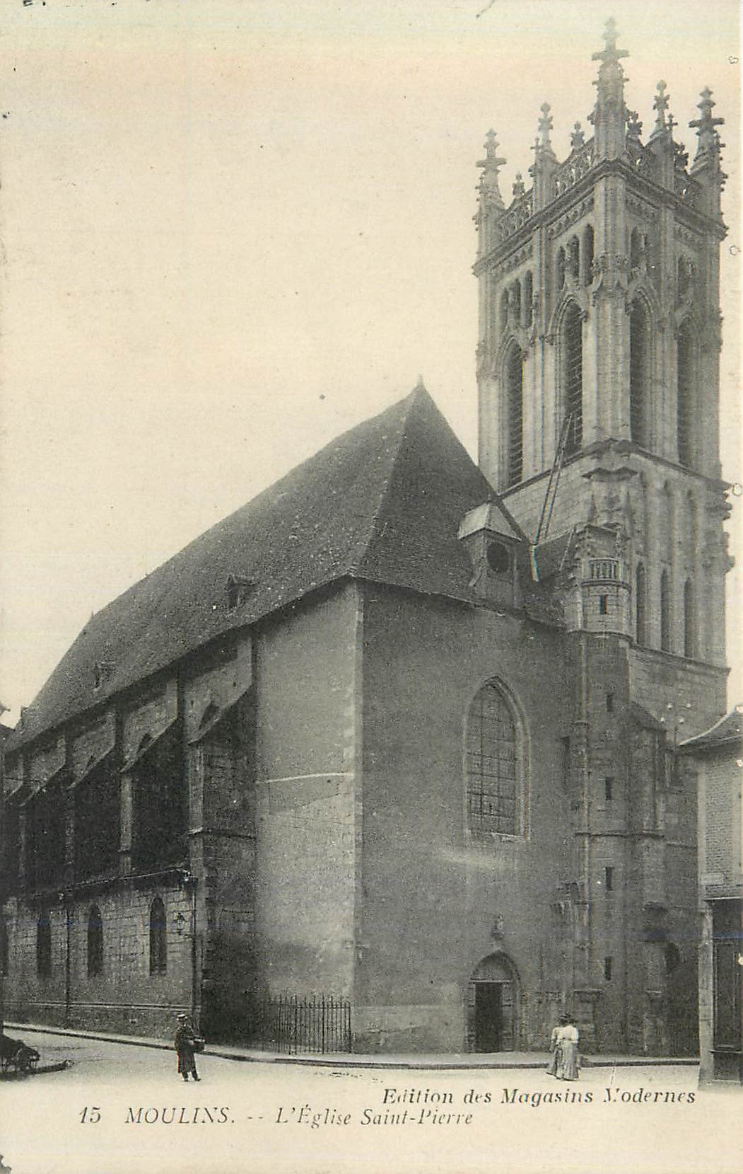 CPA Moulins l'Eglise Saint Pierre