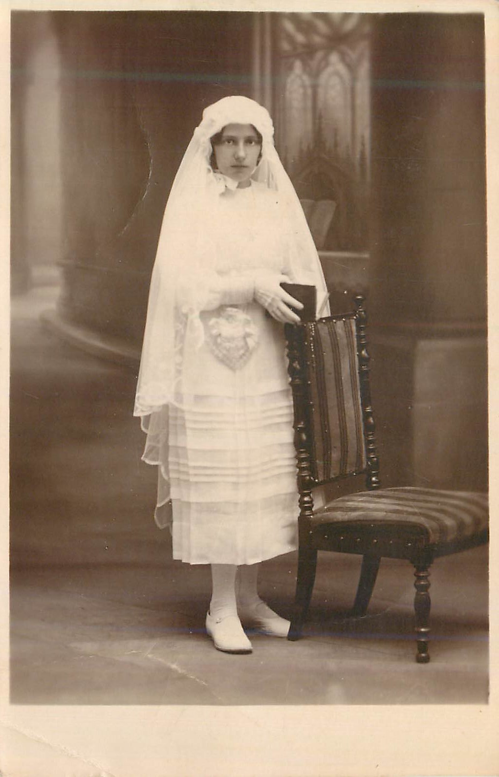 CARTE PHOTO Femme Renee Laronde