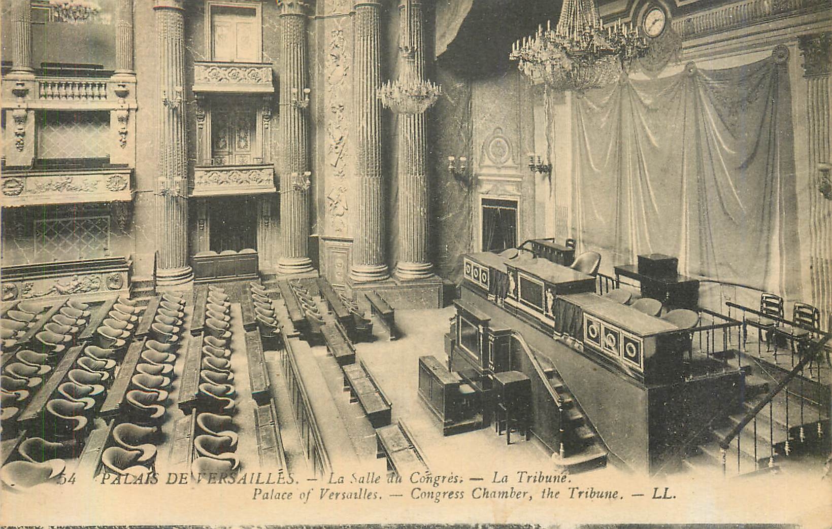 CPA Palais de Versailles la Salle du Congres la Tribune