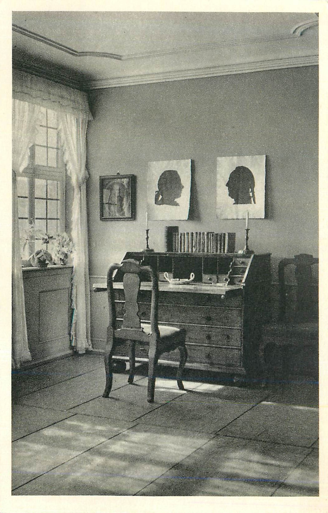 CPA Goethehaus Frankfurt am Main Dichterzimmer Bibliotheque