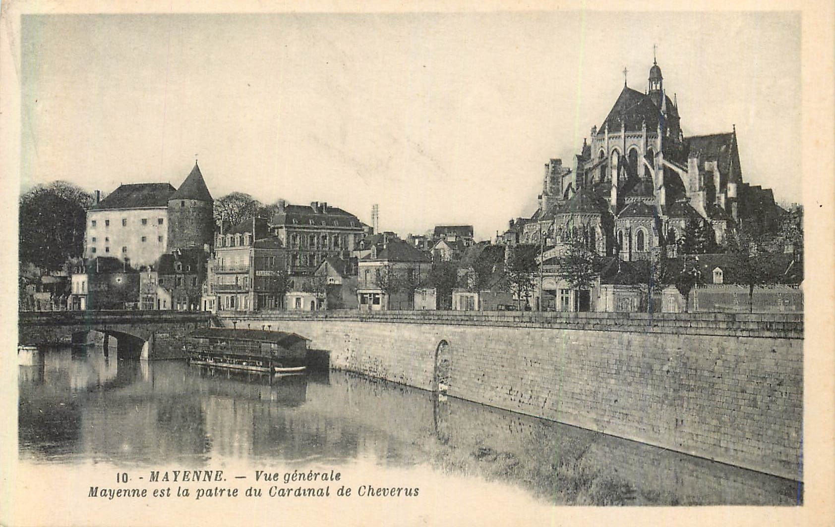 CPA Mayenne Vue Generale Mayenne est la Patrie du Cardinal de Cheverus
