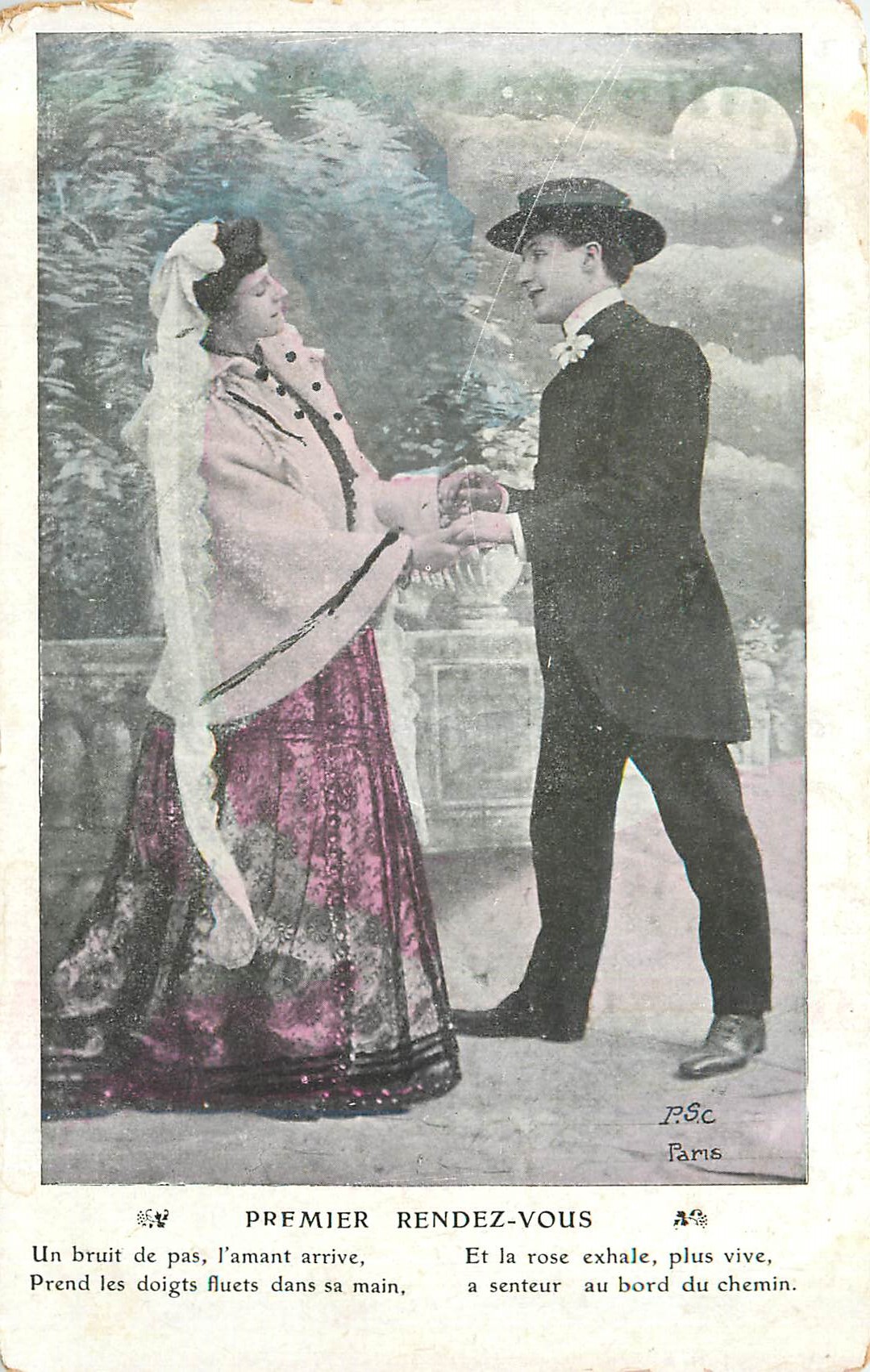 Premier rendez-vous — scène romantique sous la lune — P&c, Paris