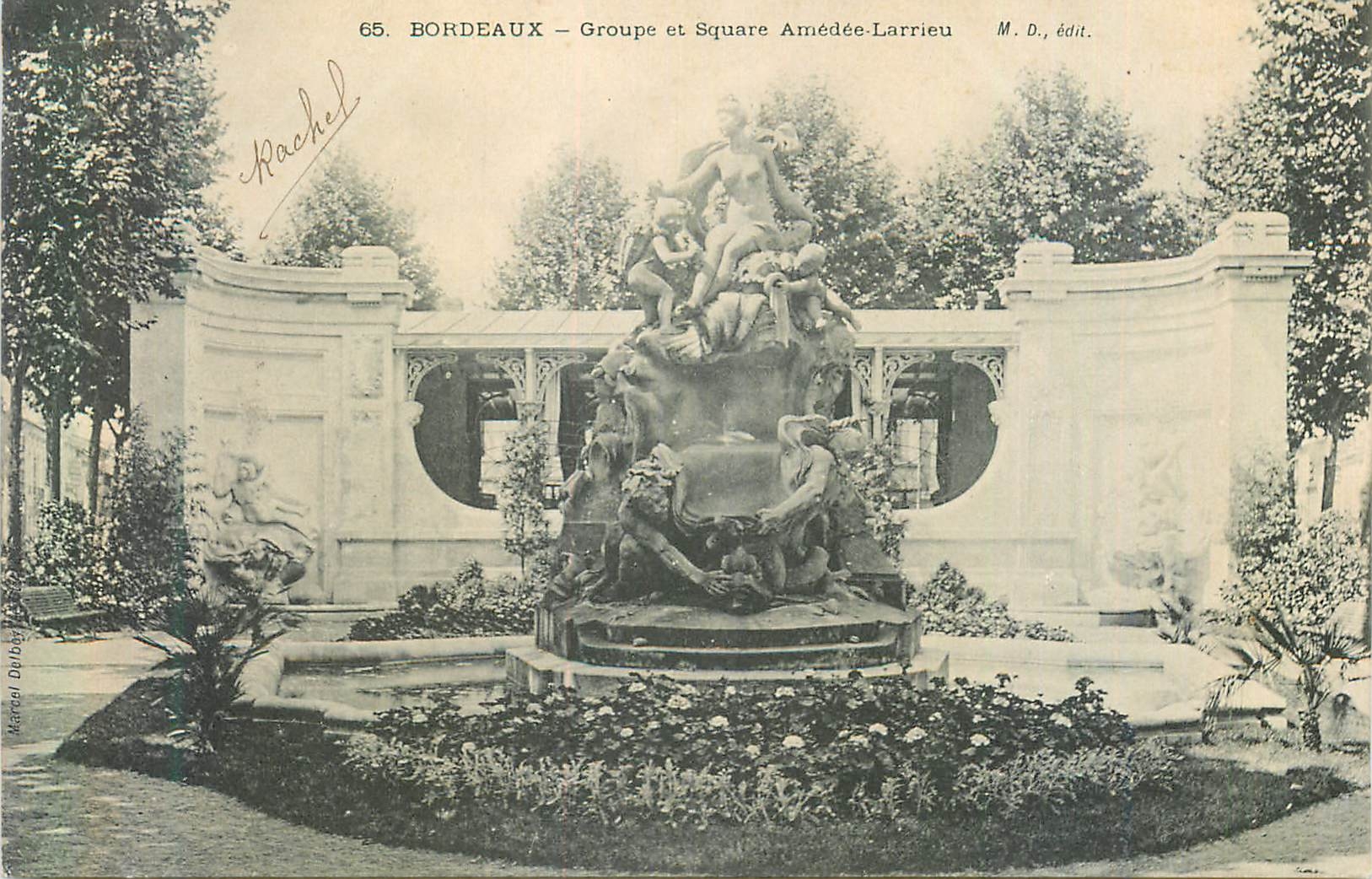 CPA Bordeaux Groupe et Square Amedee Larrieu (carte 1900)