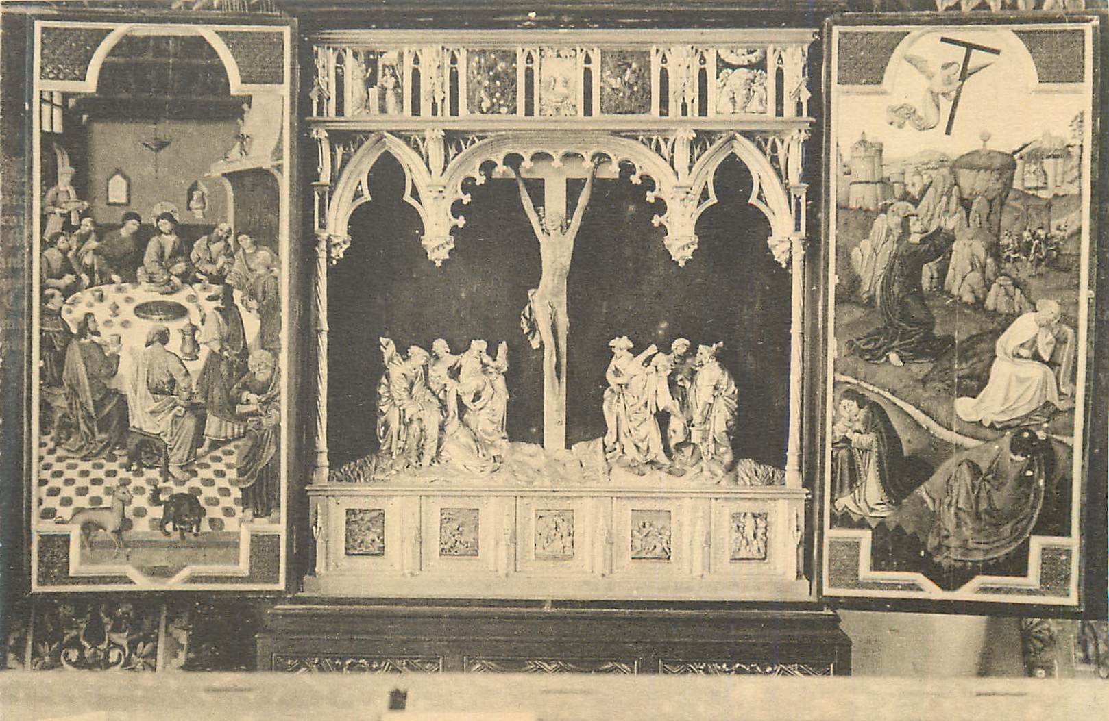 CPA Concarneaux Musee de Keriolet Le Retable d'Anne de Bretagne