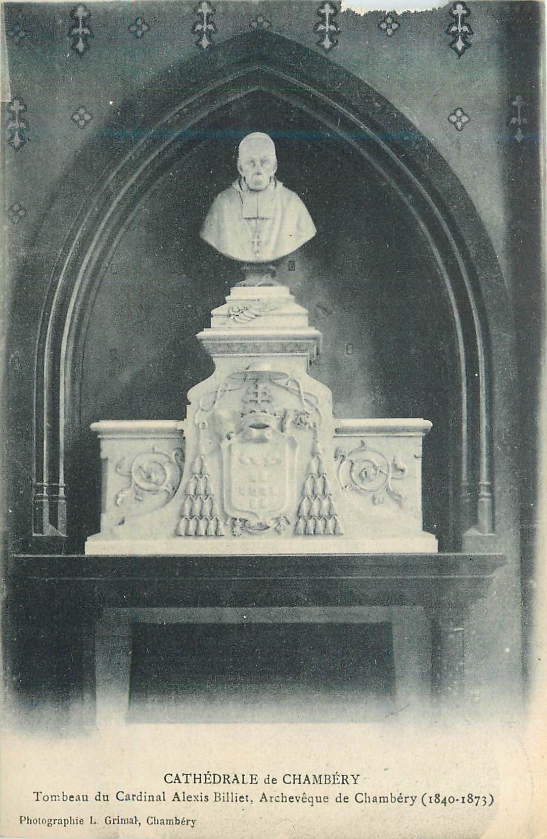 Grab des Kardinals Alexis Billiet — Erzbischof von Chambéry (1840-1873) — Fotografie L. Grimal, Chambéry
