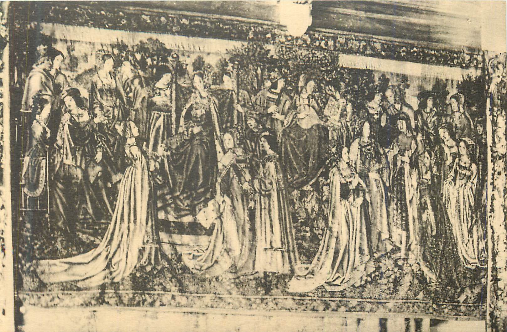 CPA Le Chateau de Keriolet Tapisserie des Flandres du XVIe Siecle Salle des Gardes