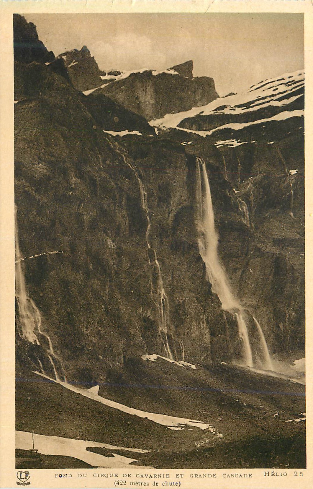 CPA Fond du Cirque de Gavarnie det Grande Cascade