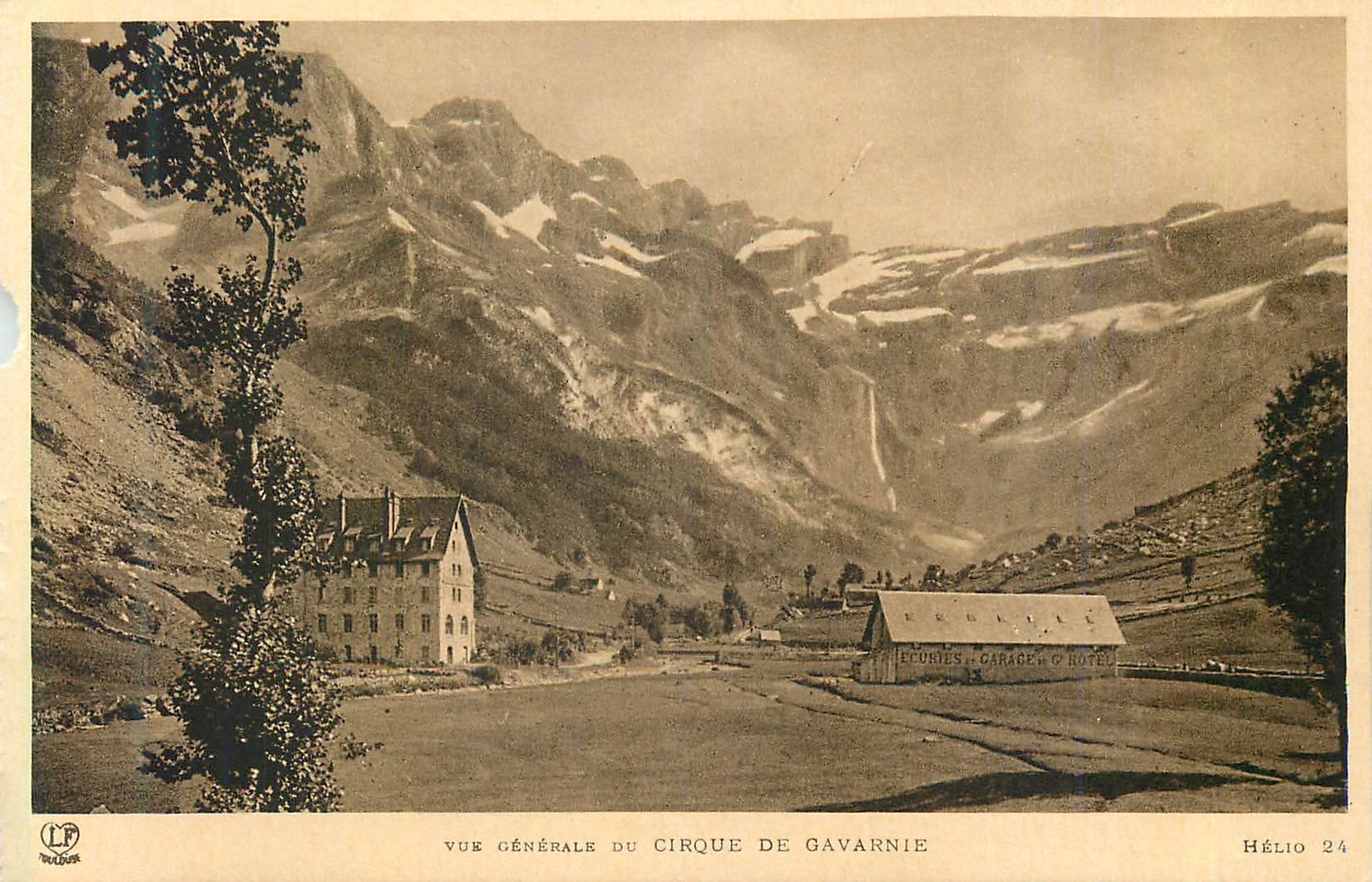 Vue générale du cirque de Gavarnie — Hélios 24 — Héliogravure Labouche Frères, Toulouse