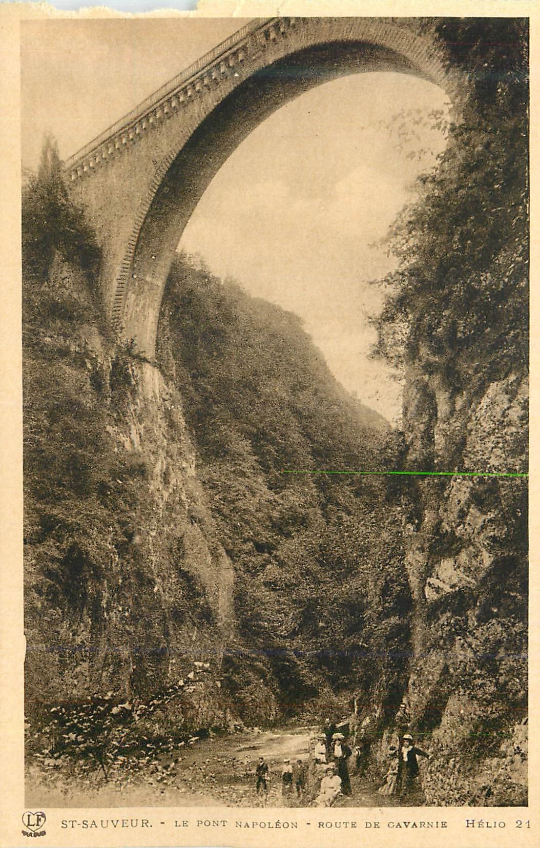 St-Sauveur — Le Pont Napoléon — Route de Cavarnie — Hélio 21