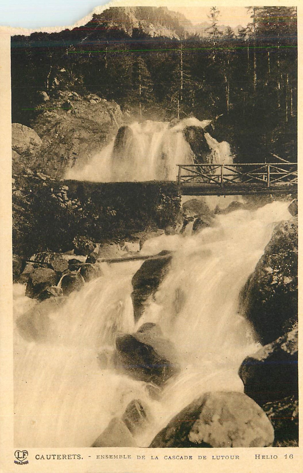Cauterets - Ensemble de la cascade de Lutour - Helio 16
