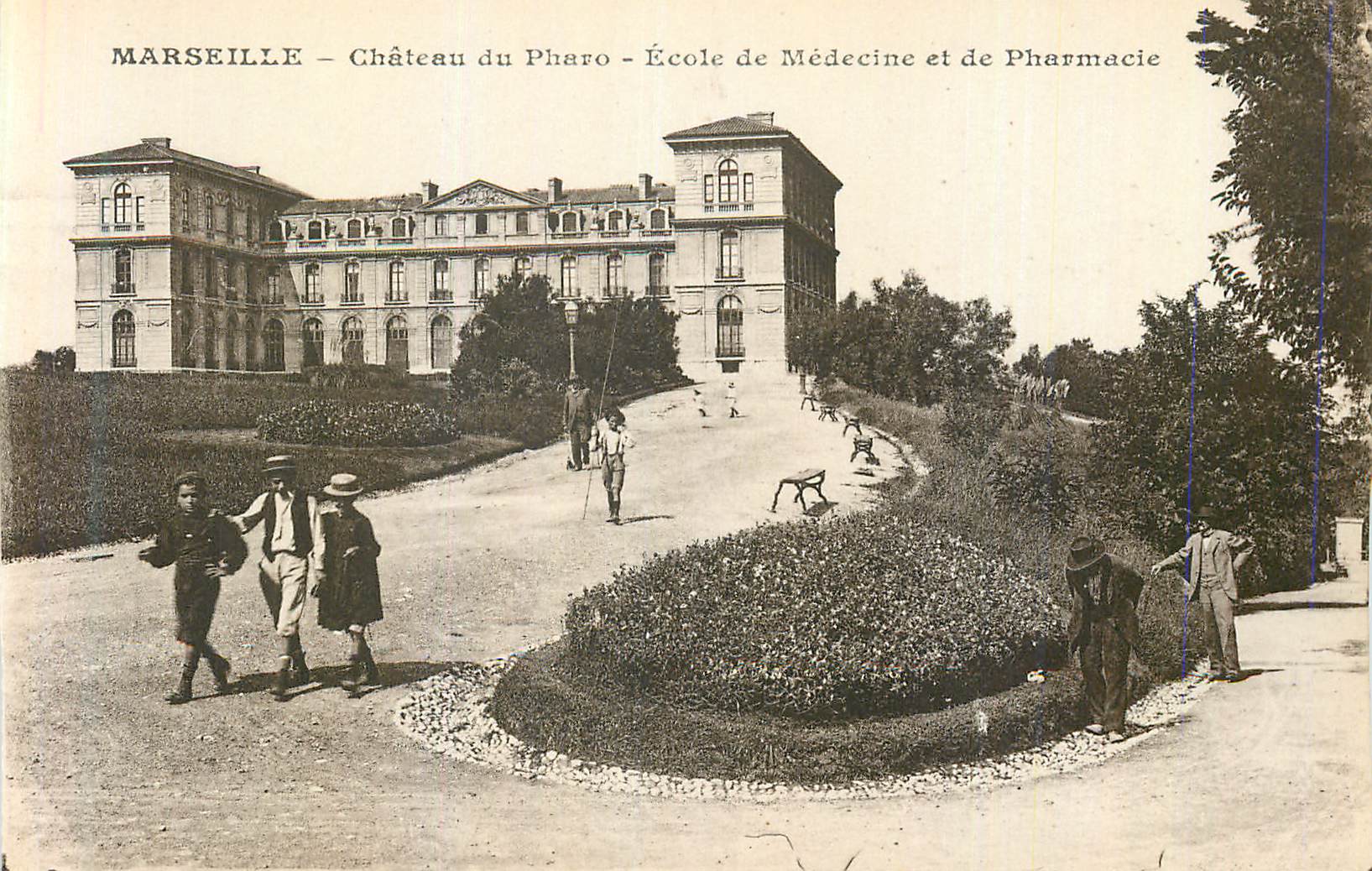 CPA Marseille Chateau de Pharo Ecole de Medecine et de Pharmacie