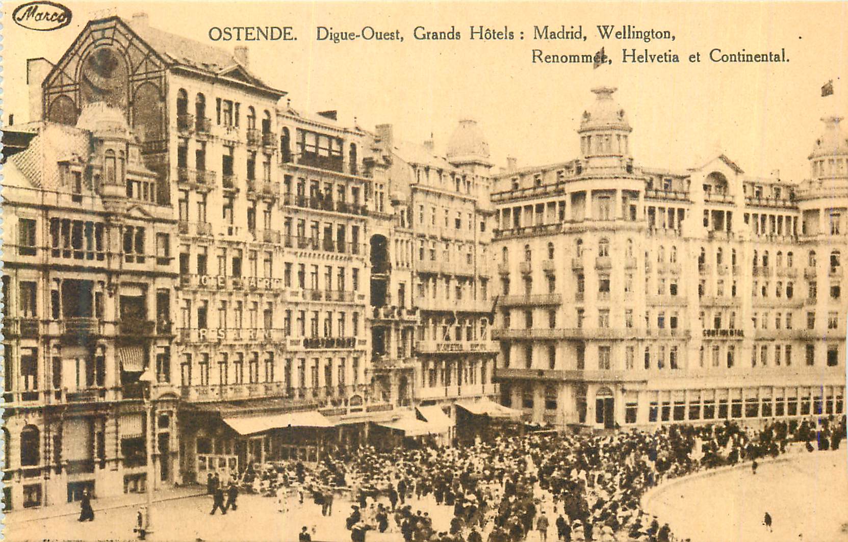 CPA Ostende Digue Ouest Grands Hotels Madrid Wellington Renommee helveetia et Continental