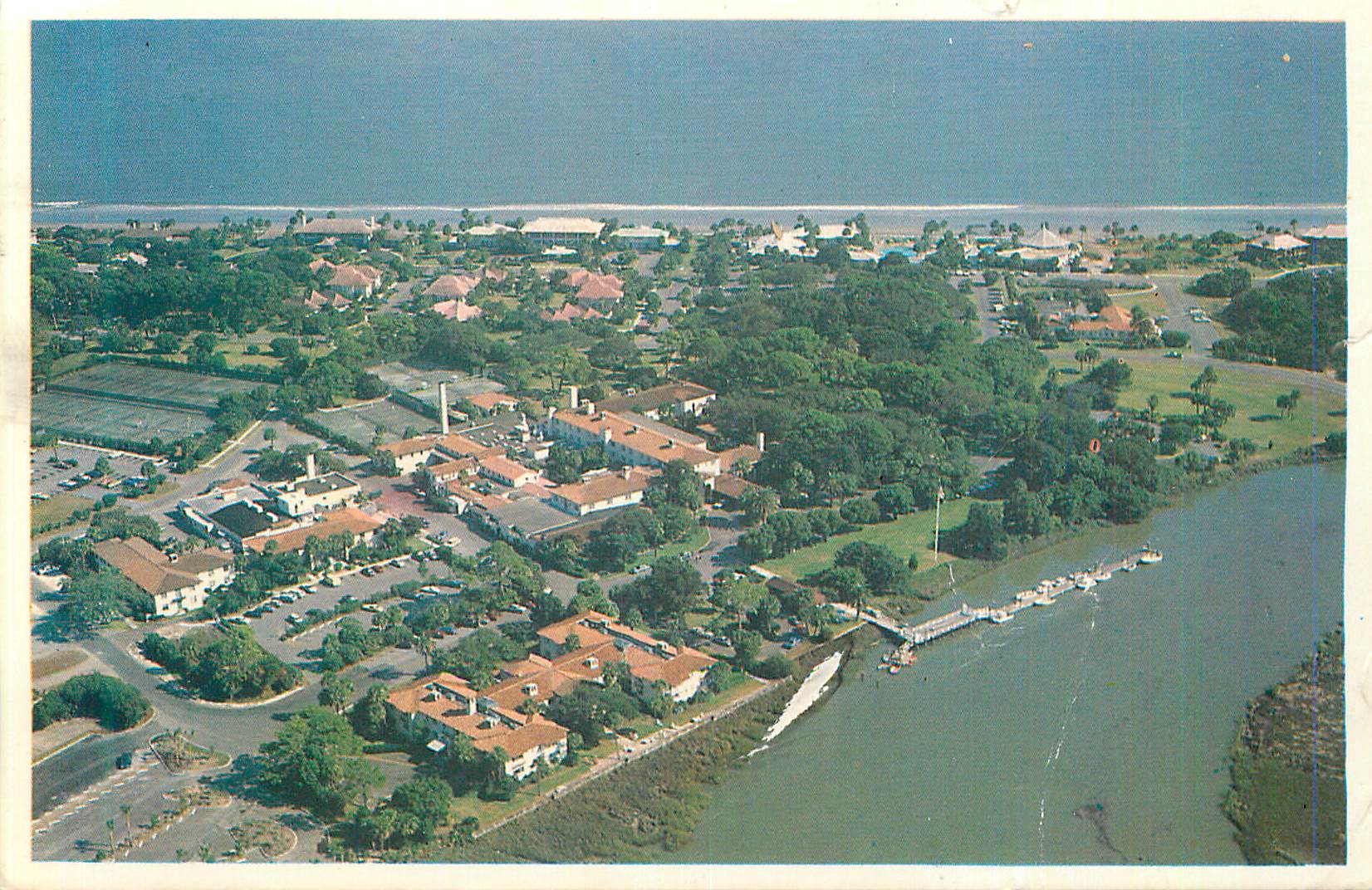 CPM Gloister Hotel Sea Island Georgia Aerial Expansee of the West end ot the Island