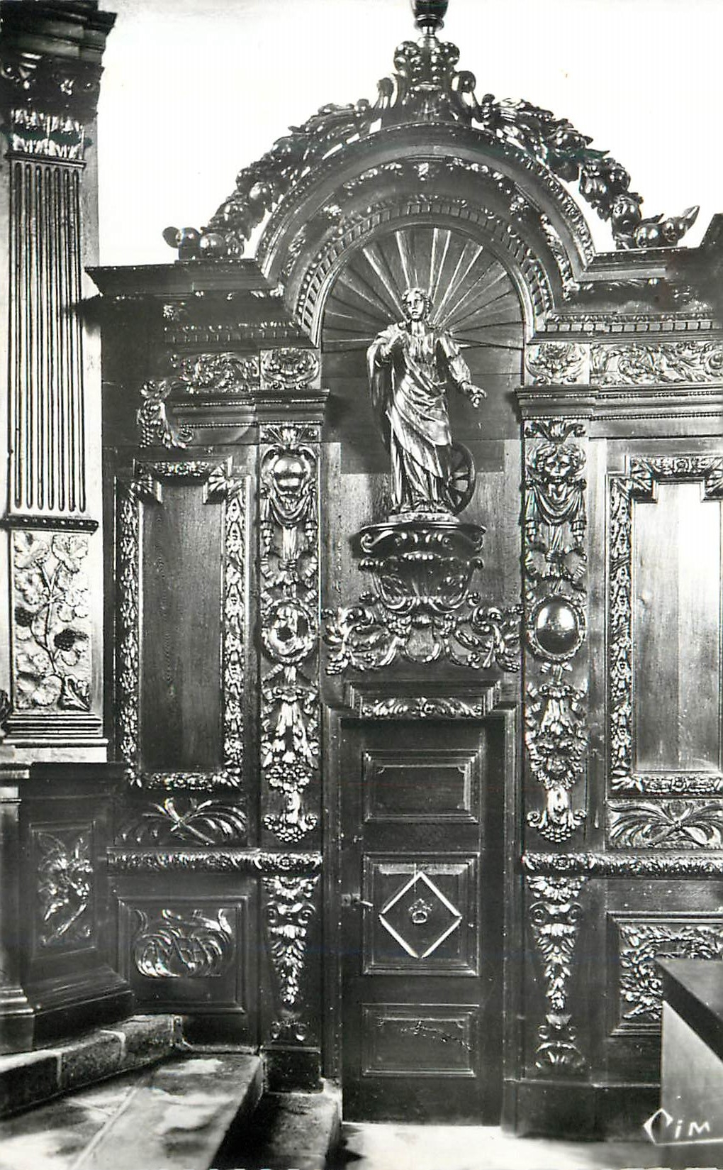 MOUTIER-d'AHUN (Creuse) — Innere der Kirche von Ahun — Skulpturen, 18. Jahrhundert — IMP. MACON (S.-et-L.)