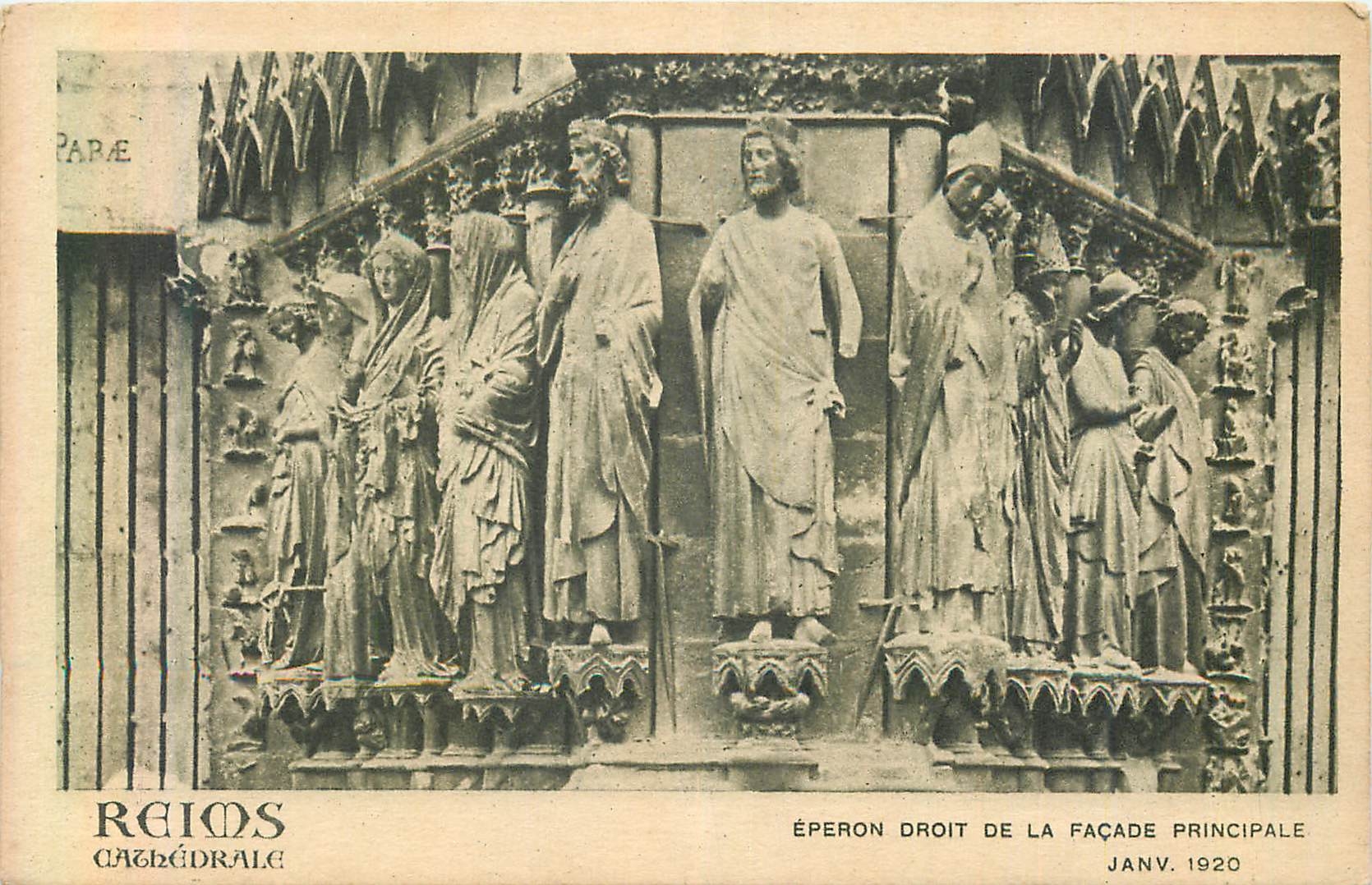 CPA Reims Cathedrale Eperon Droit de la Facade Principale