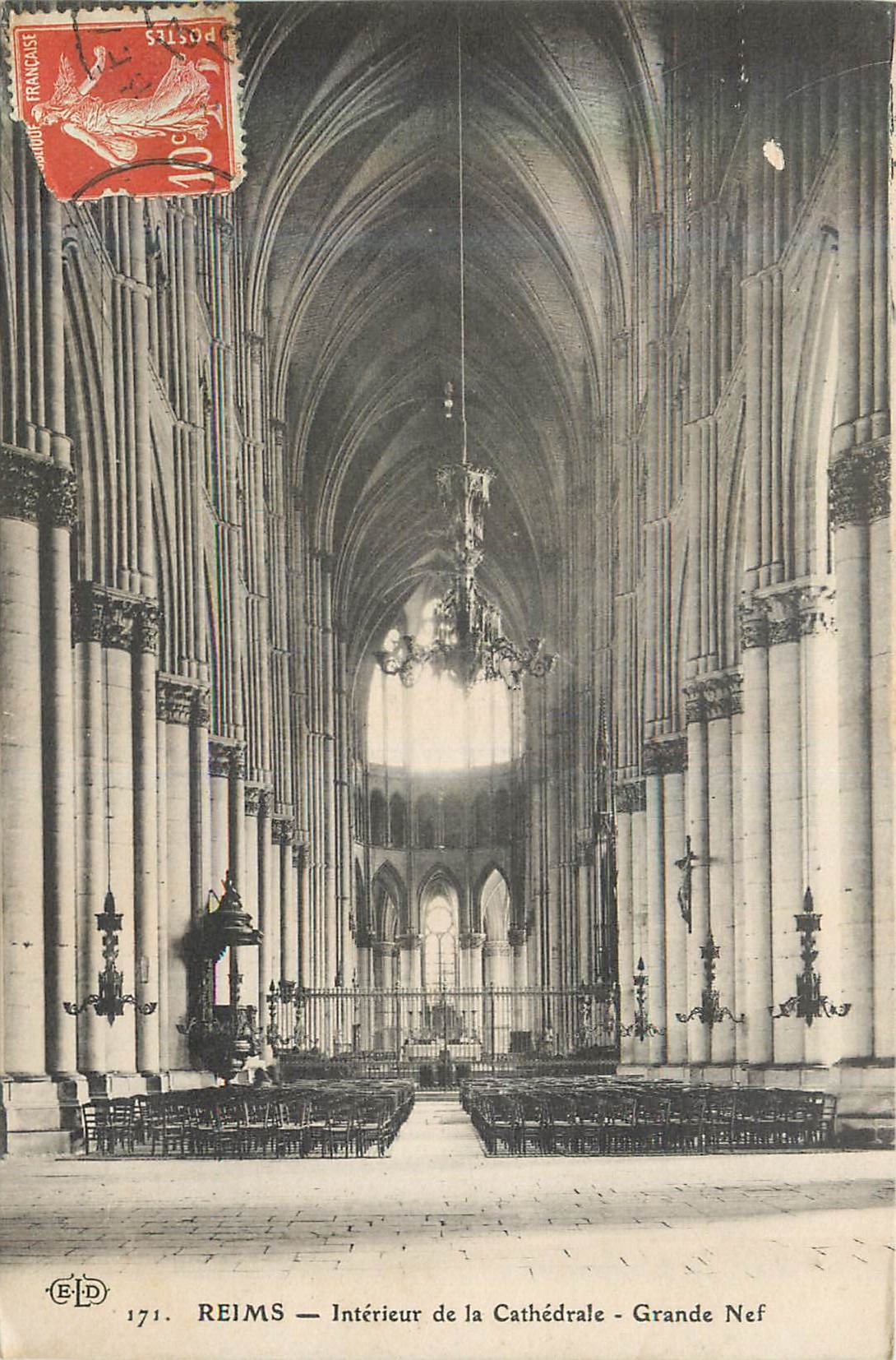 Reims — Intérieur de la Cathédrale - Grande Nef — Éditeur E.P.D. n°171