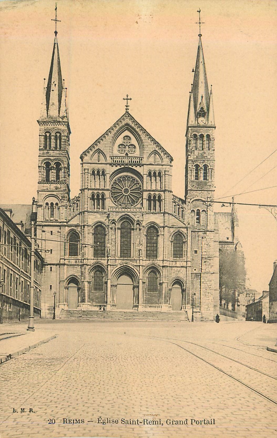 CPA Reims Eglise Saint Remi Grand Portail