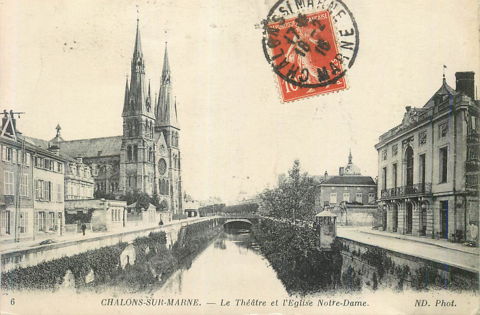 CPA Chalons sur Marne Le Theatre et l'Eglise Notre Dame
