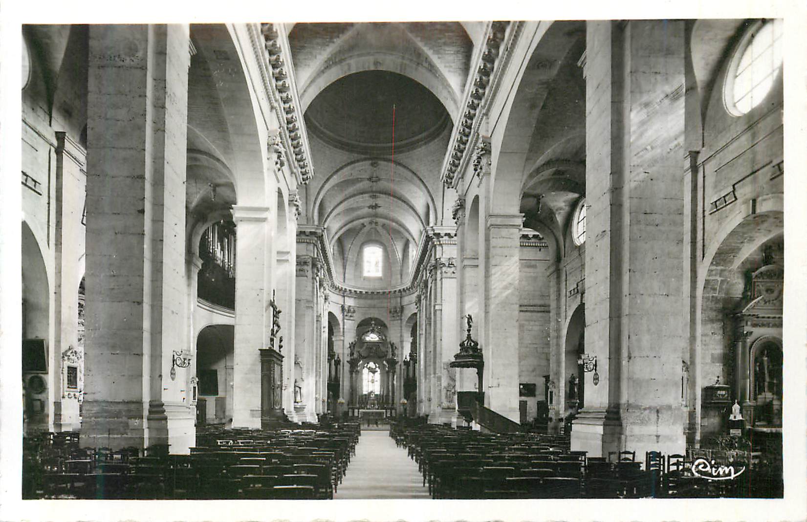 CPM Vitry le Francois Martyre Totalement Detruite par les Bombardements Allemands en 1940 L'Interieur de l'Eglise