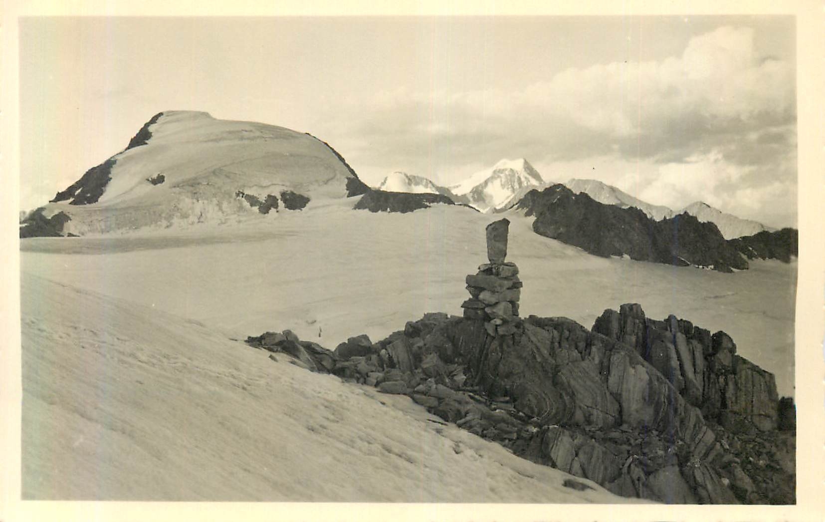 CPA Otzitaler Alpen Tirol Blick Von Der Dahmannspitze auf Fluchtkogel 3514 m Guslarjoch 3325 m und Wildspitze 3774 m