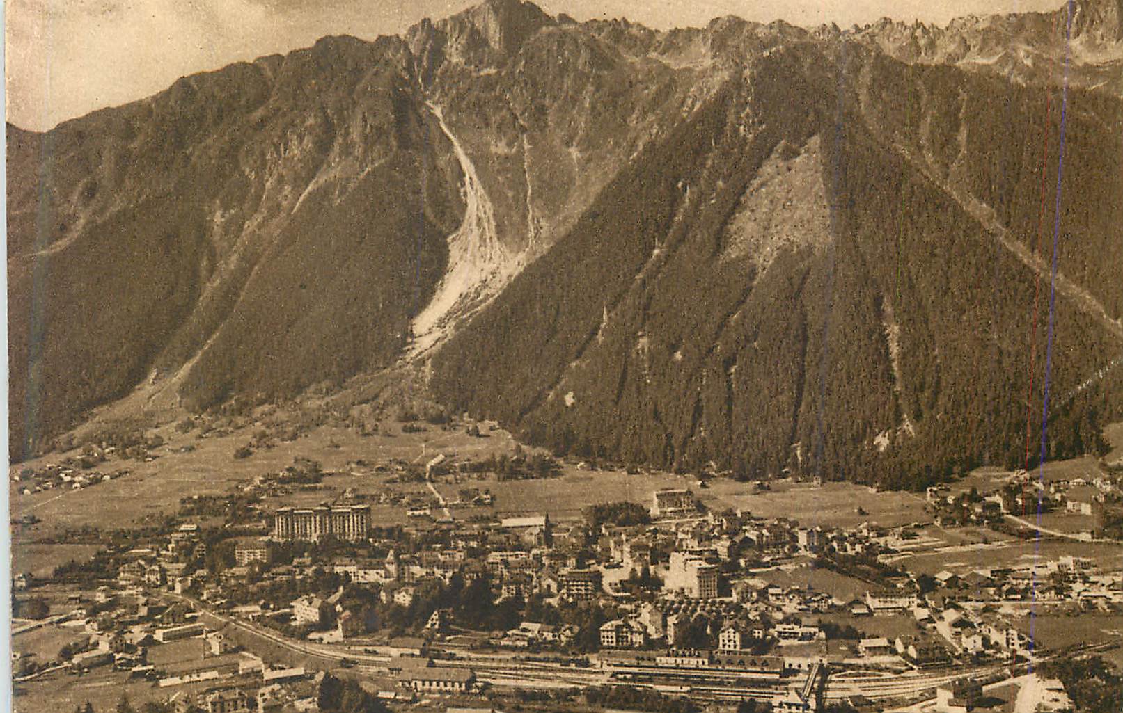 CPA Chamonix Mont Blanc Vue Generale et le Brevent