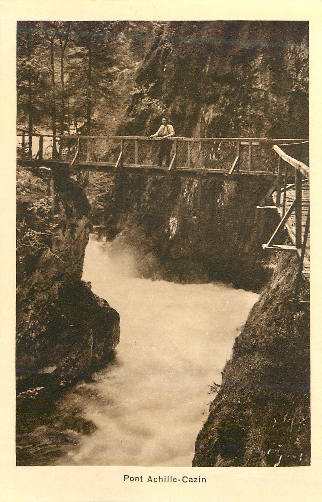 CPA Gorges de la Diosaz Une Merveille de la Nature Servoz (alt 814 m) pres Chamonix Pont Achille Cazin