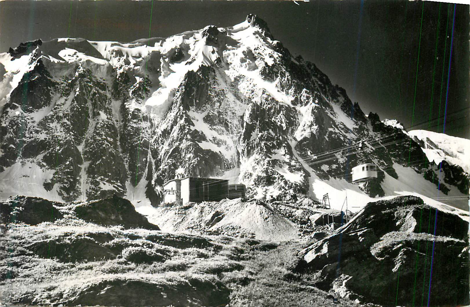 Aiguille du Midi — Téléphérique — Cliché de G. ROSSAT-MIGNOD