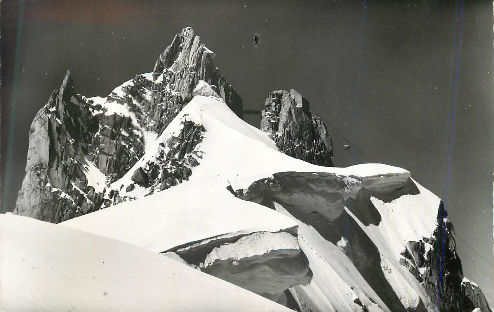 CPM Le Plus Haut Teleferique du Monde (Tele de l'Aiguille du Midi Alt 3842 m) Vue Generale