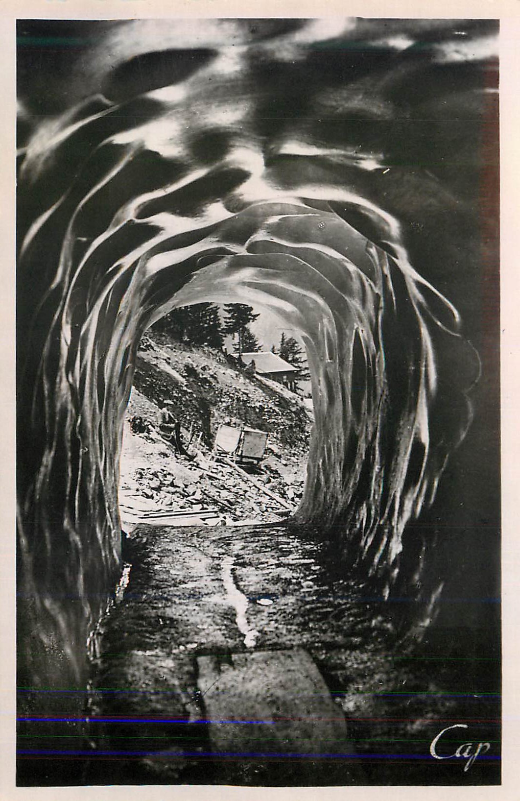 CPM Chamonix Mont Blanc Grotte du Glacier des Bossons