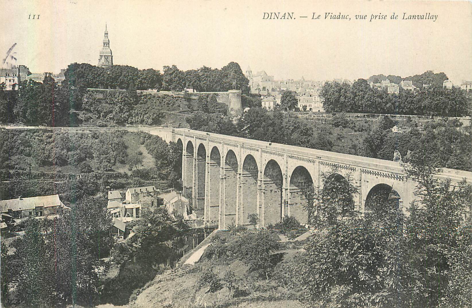 Dinan — Le Viaduc, vue prise de Lanvallay