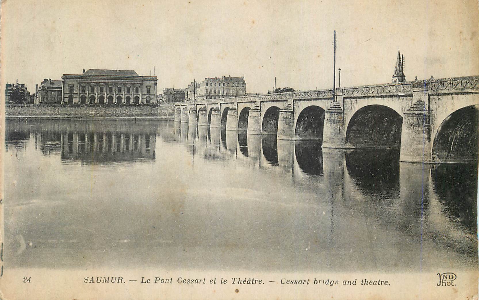 CPA Saumur Le Pont Cessart et le Theatre