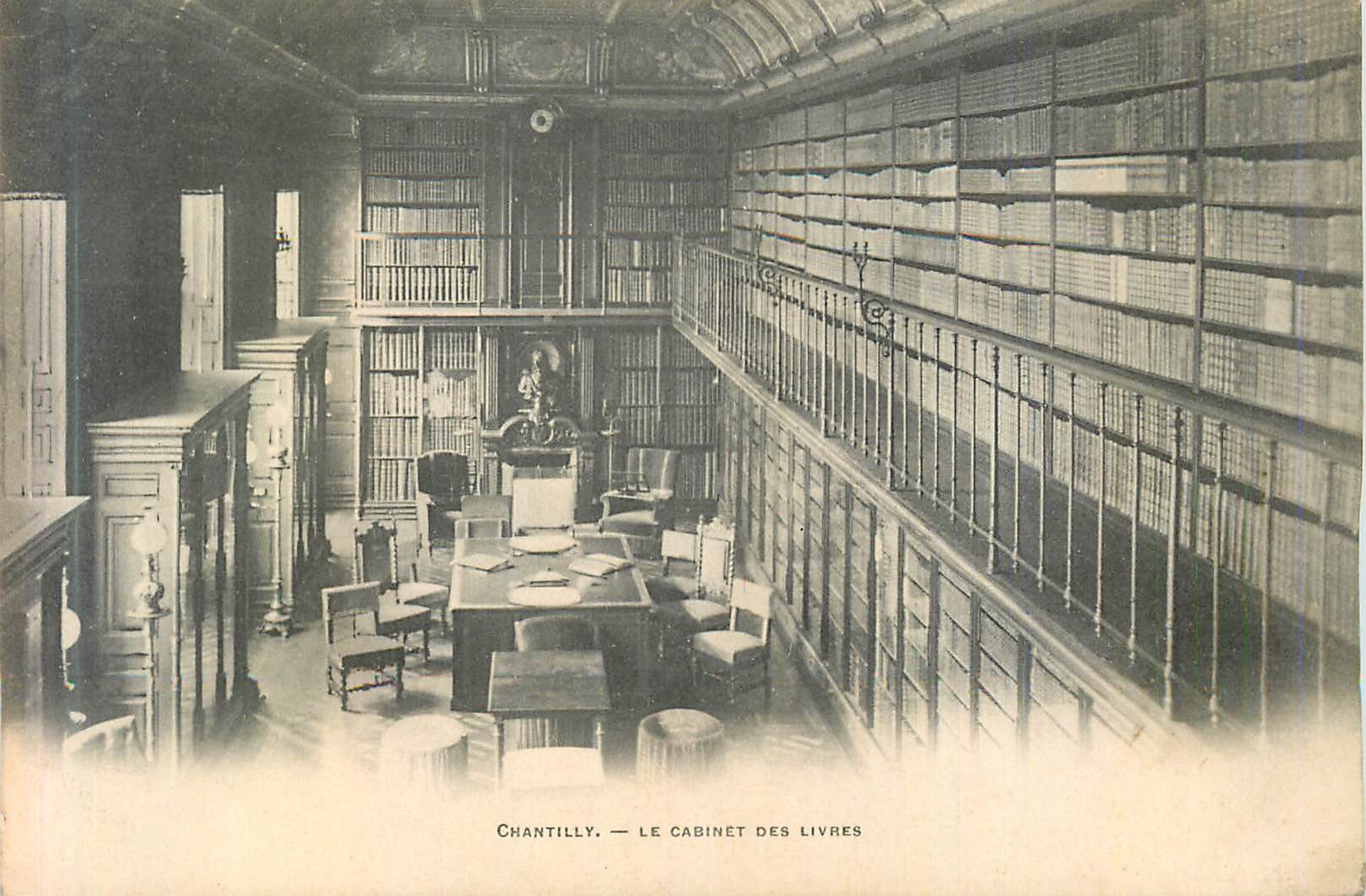Chantilly — Le Cabinet des Livres — Phototypie A. Breguet, Paris