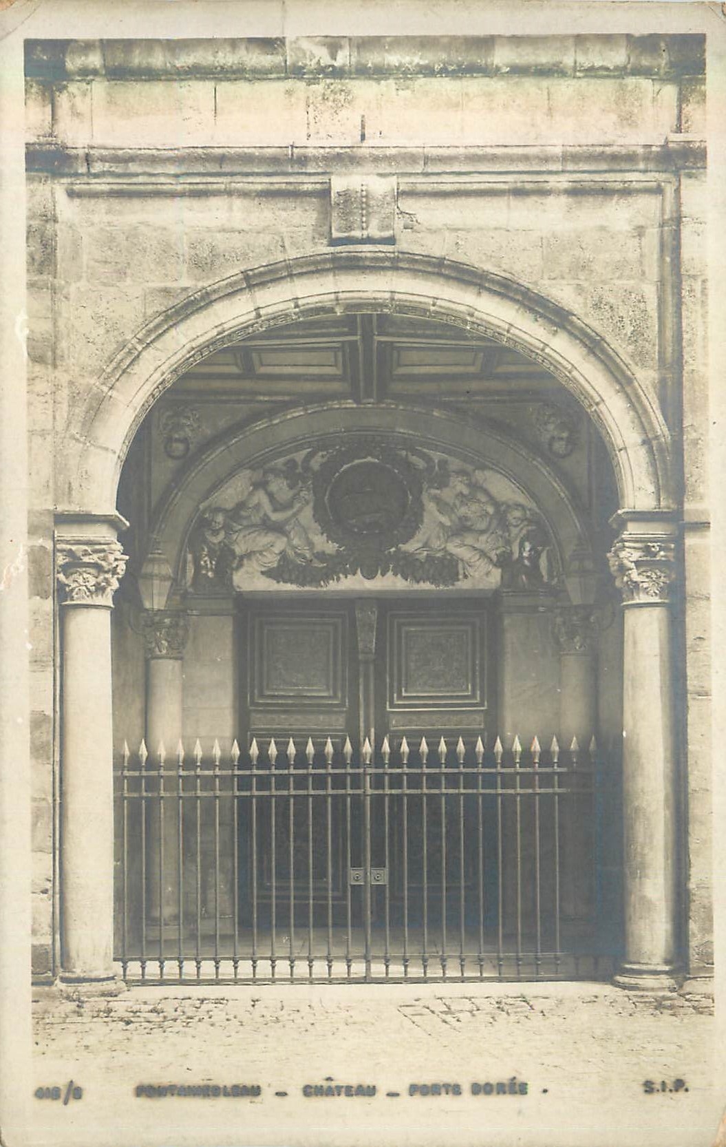 Pontanevelau — Castillo — Puerta Dorada — S.I.P. n° 419/8