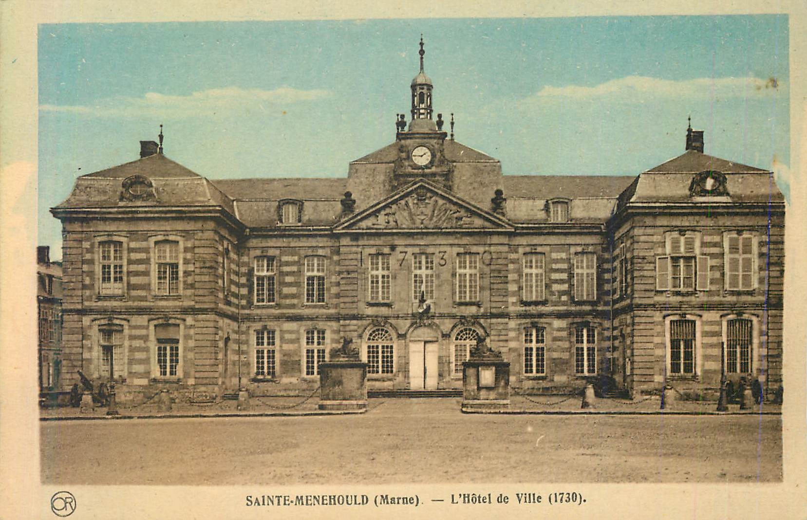 CPA Sainte Menehould (Marne) L'Hotel de Ville (1730)