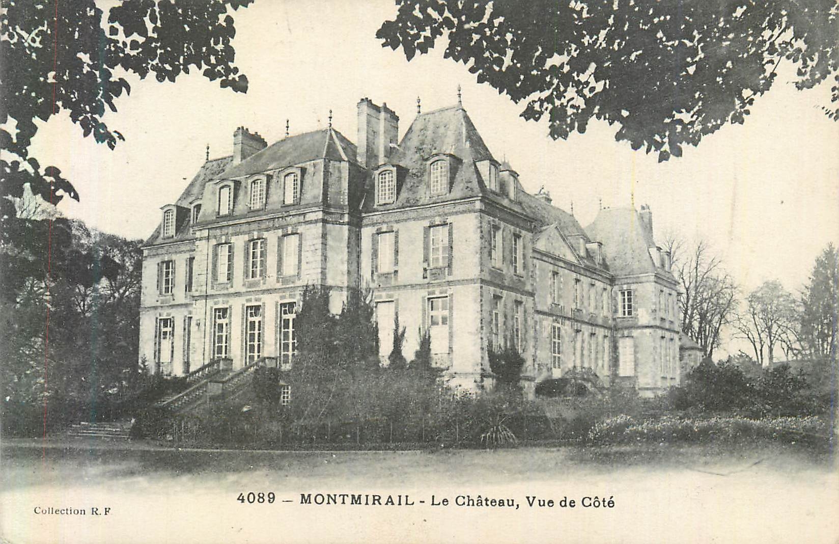 CPA Montmirail le Chateau Vue de Cote