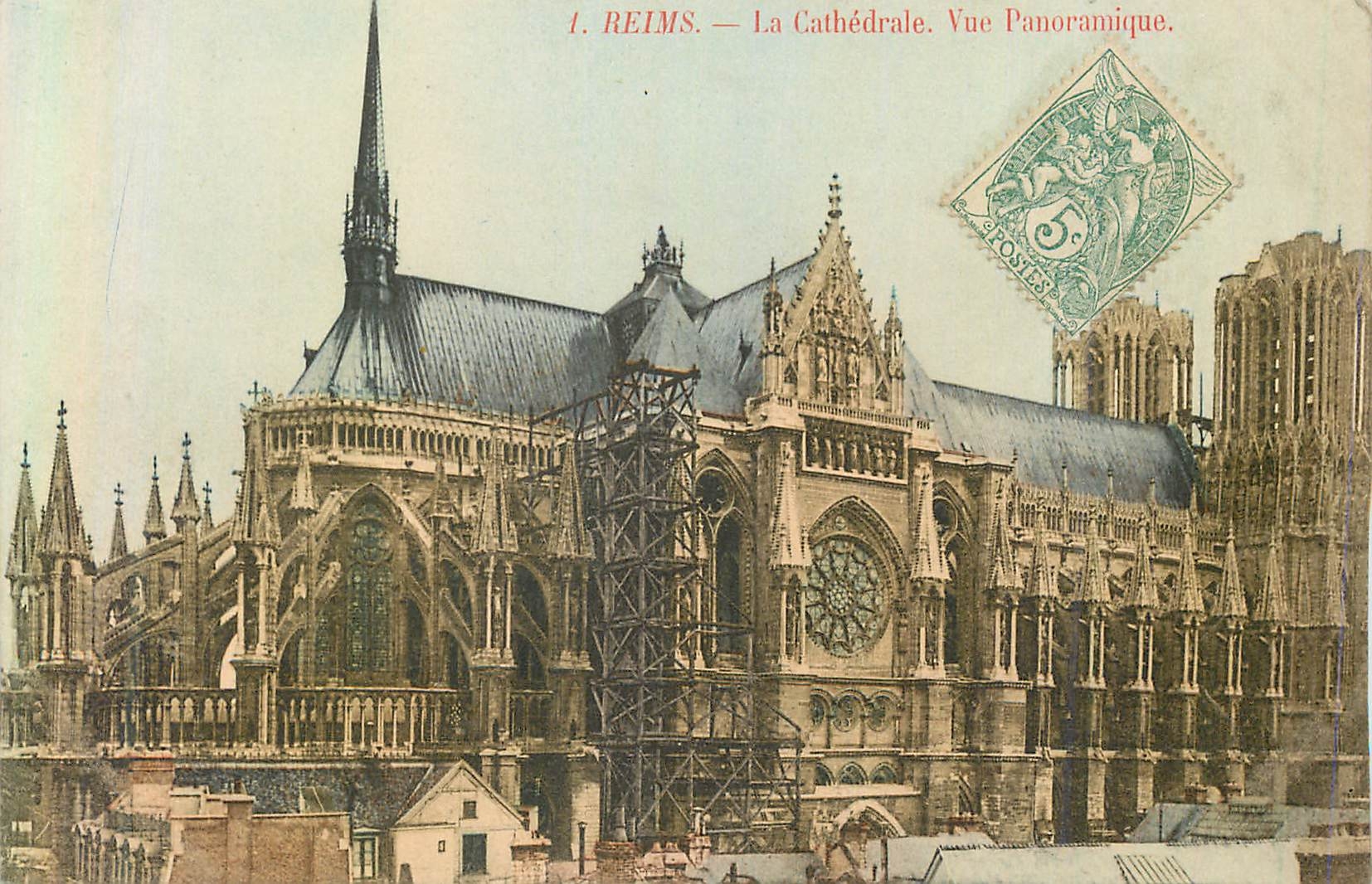 CPA Reims La Cathedrale Vue Panoramique