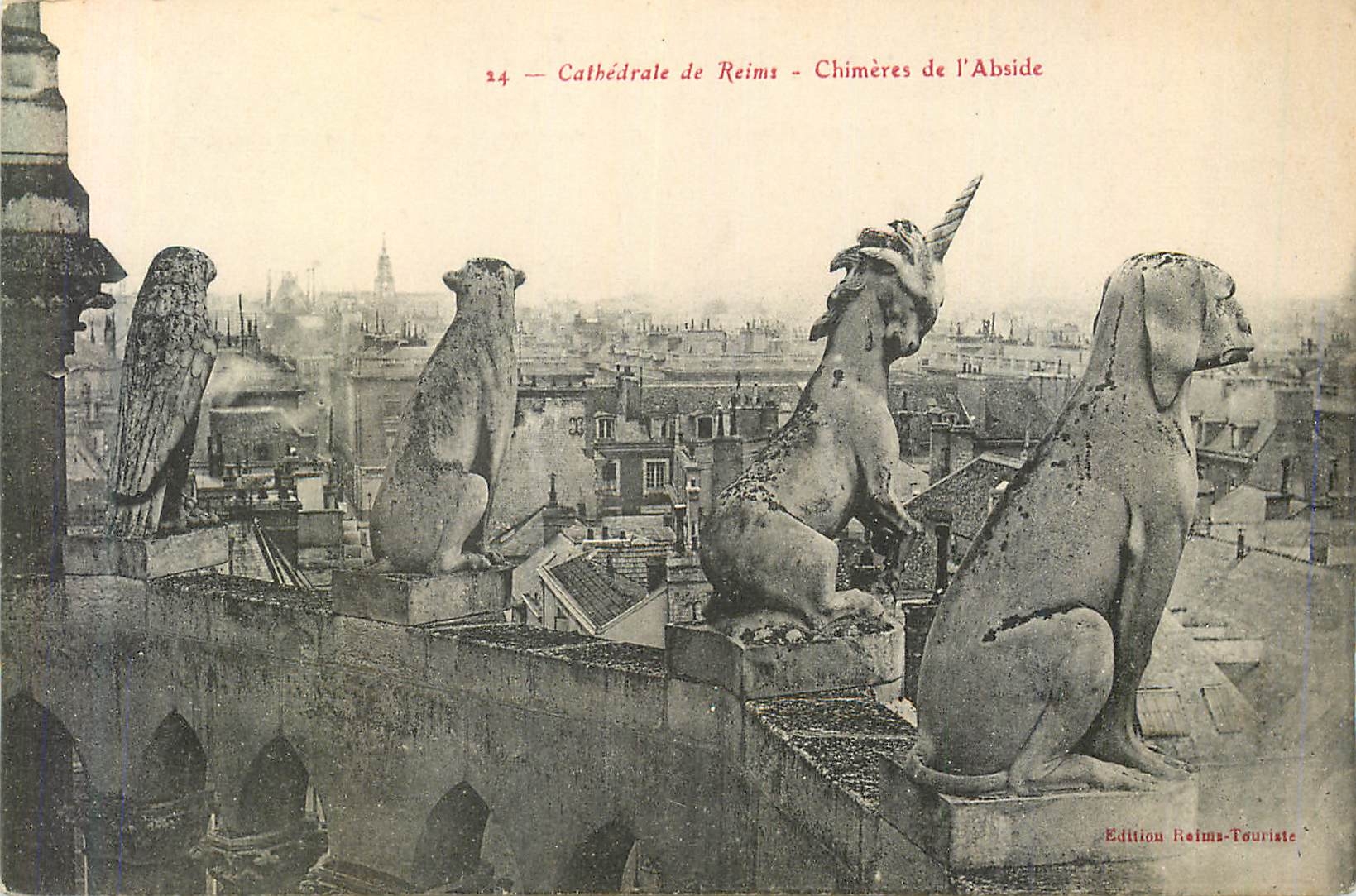 CPA Cathedrale de Reims Chimeres de l'Abside