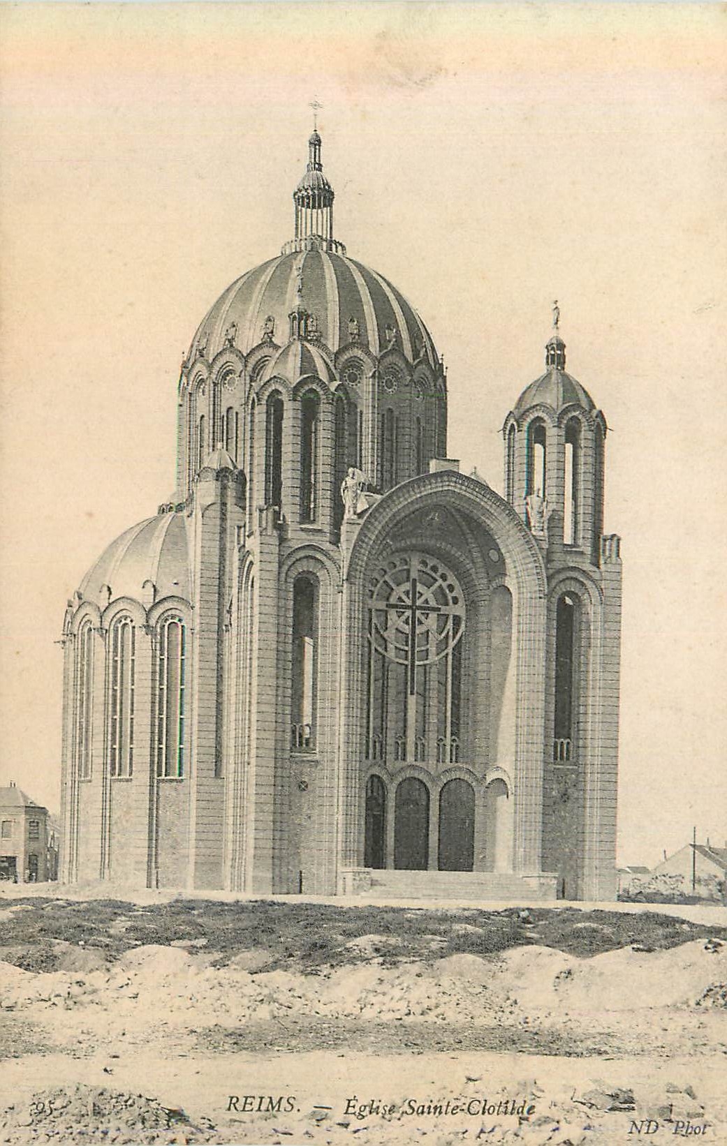 CPA Reims Eglise Sainte Clotilde