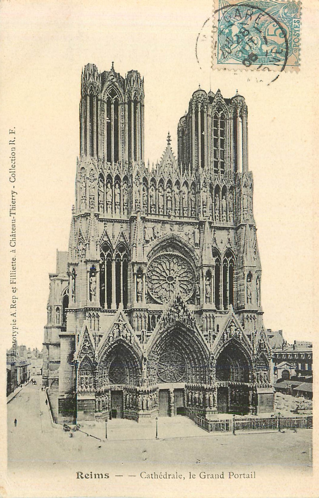 CPA Reims La Cathedrale LE Grand Portail