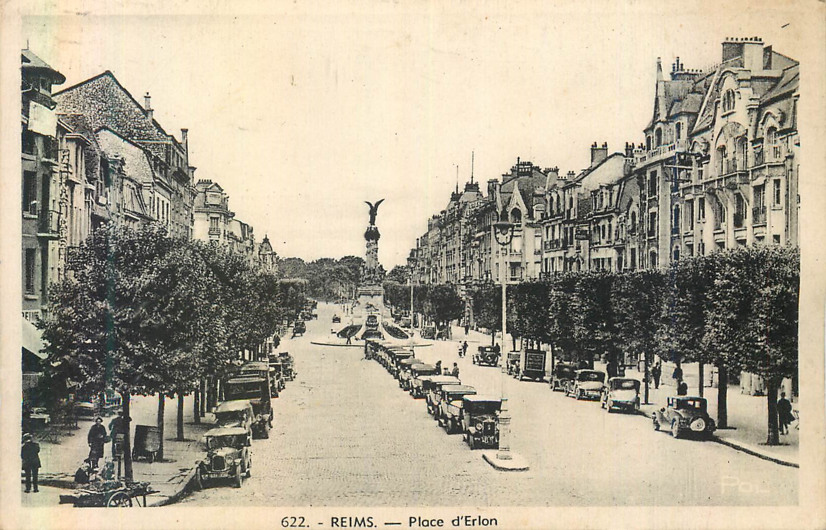 CPA Reims Place d'Erlon