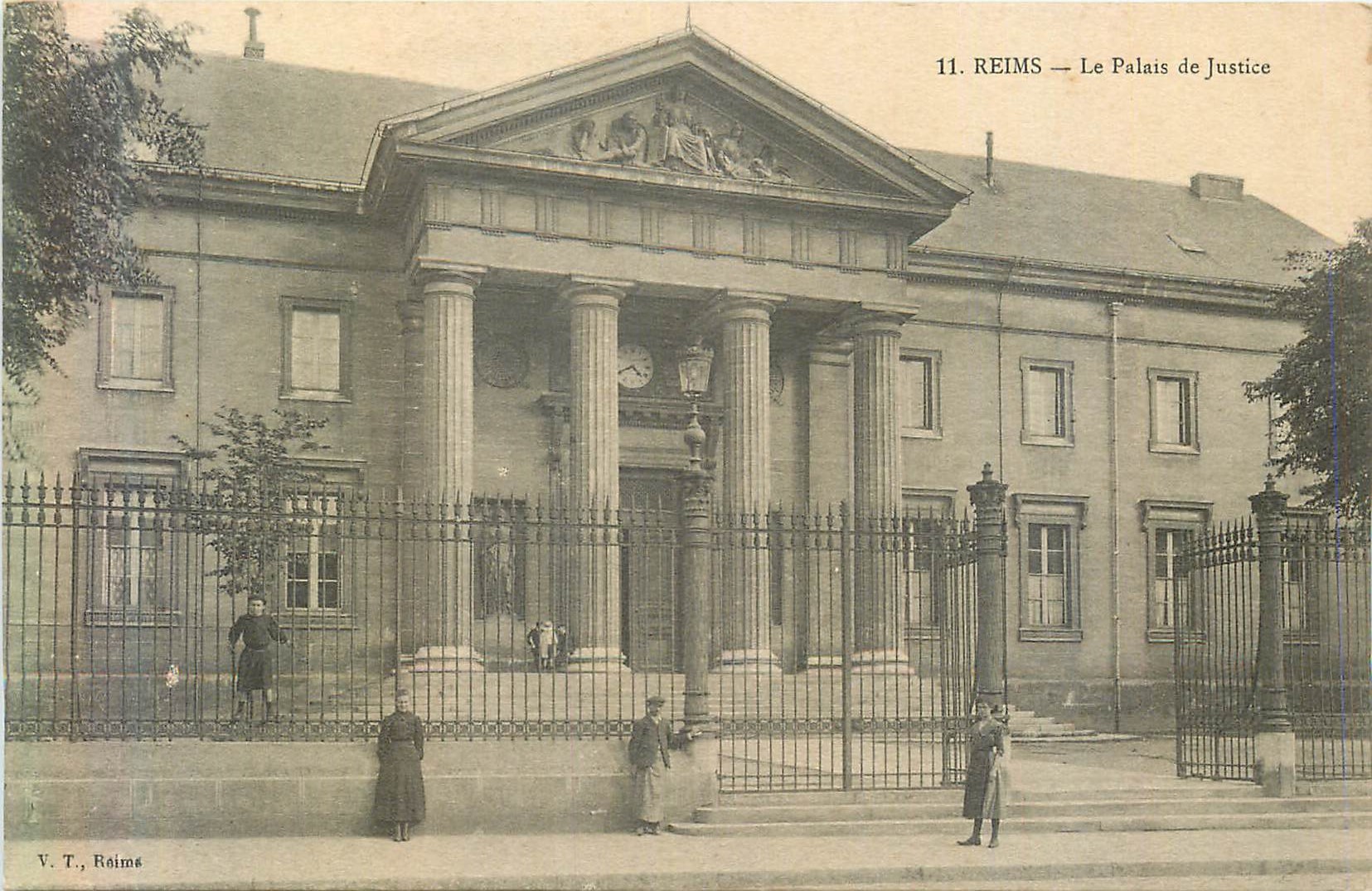CPA Reims Le Palais de justice